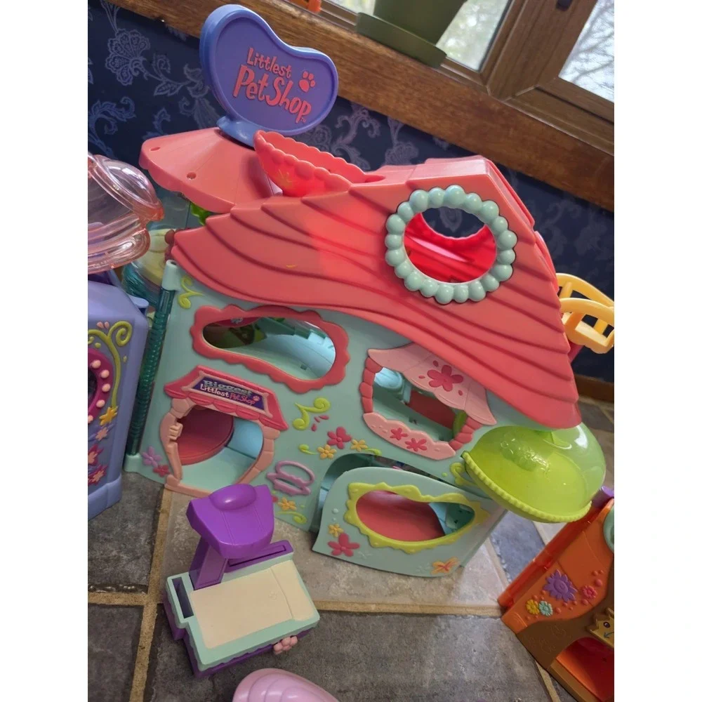 Lps Lot, Includes Houses,accessories
